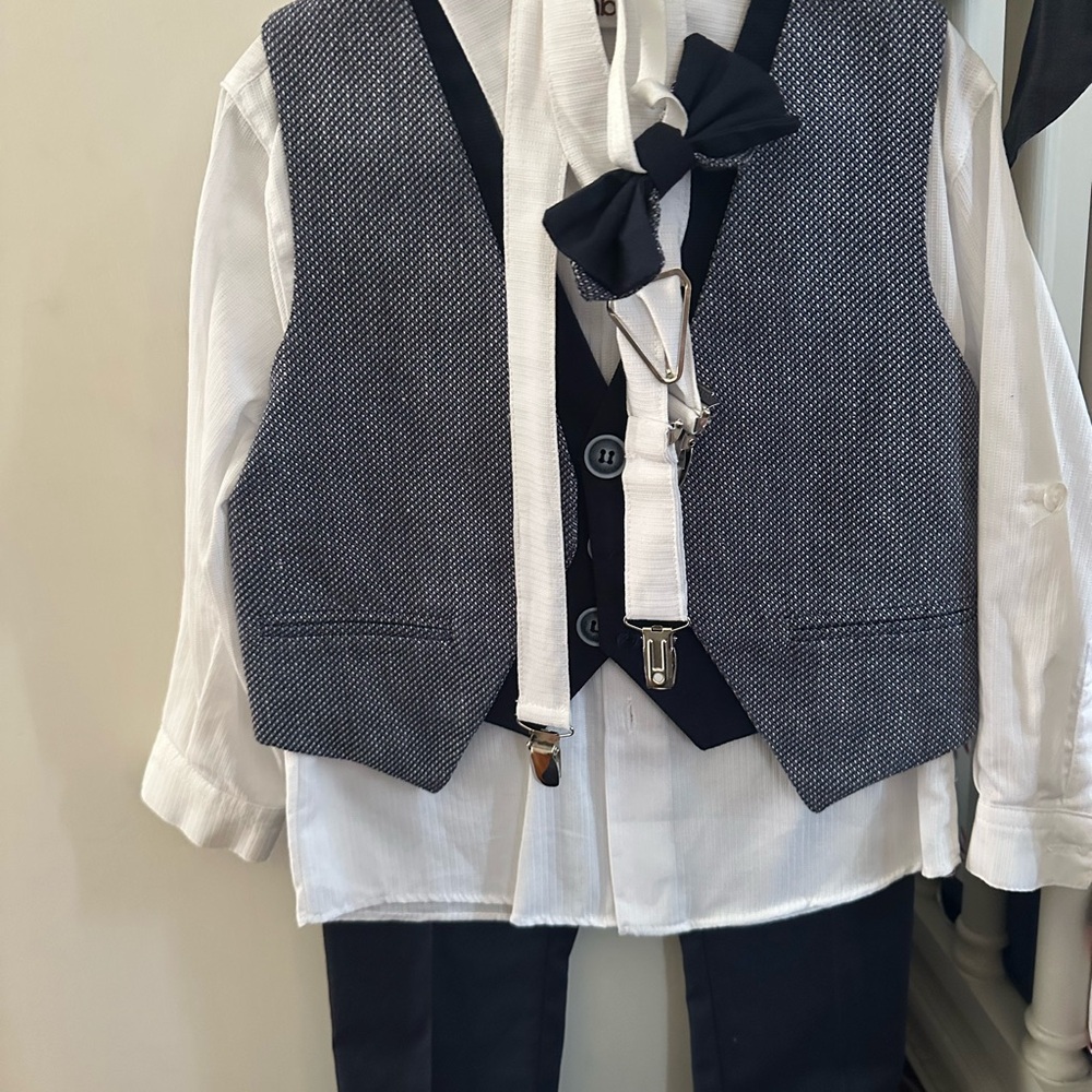 Dolce Bambini Boys 3T Formal Suit | Made in Italy | Worn Once